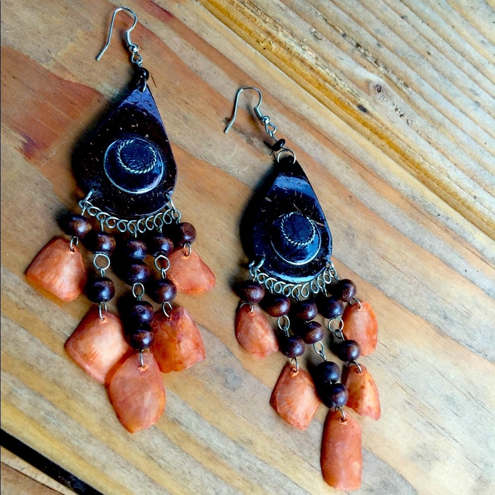 Brand New Rust Brown Tagua Coconut Handcarved Earrings Ecuadorean Large - Picture 2 of 6